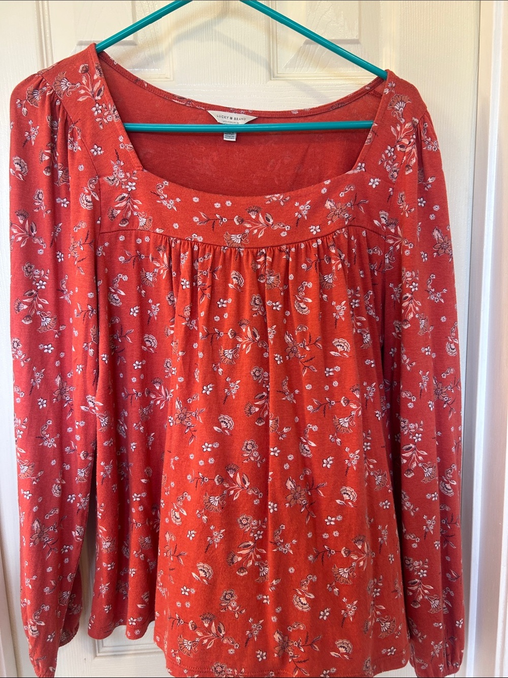 Lucky brand top